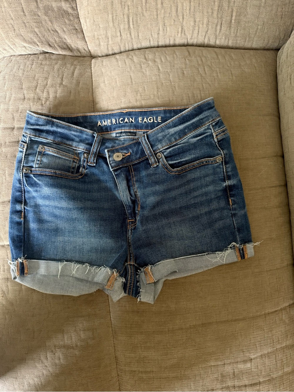 American Eagle High Rise Shortie Denim Shorts Dark Wash Size 2